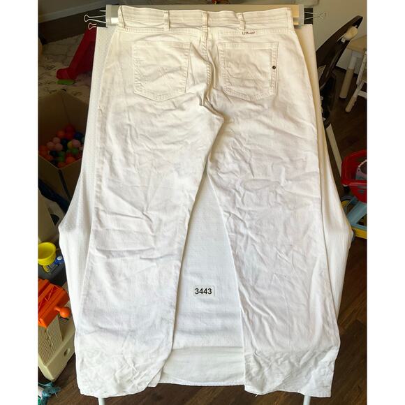 Q-Baby Women Slim Jeans size 17/18 x 34 White Mid Rise Stretch No Gap Waistband - Picture 11 of 12